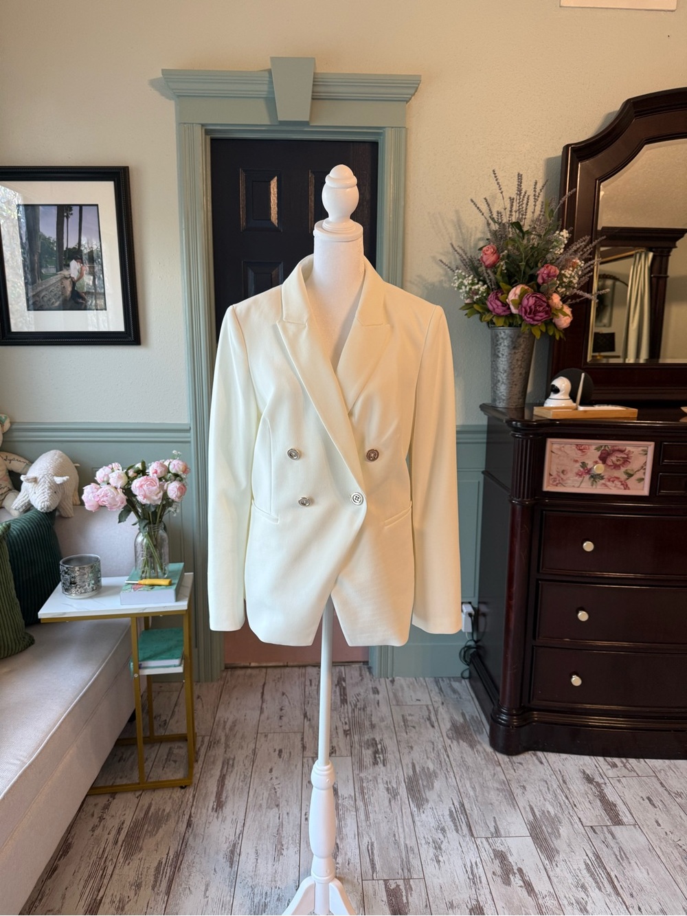 White House Black Market Cream Double-Breasted Blazer